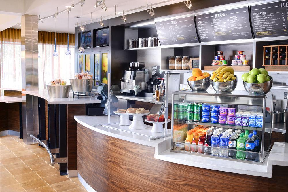 Courtyard By Marriott Dallas Richardson At Spring Valley Экстерьер фото