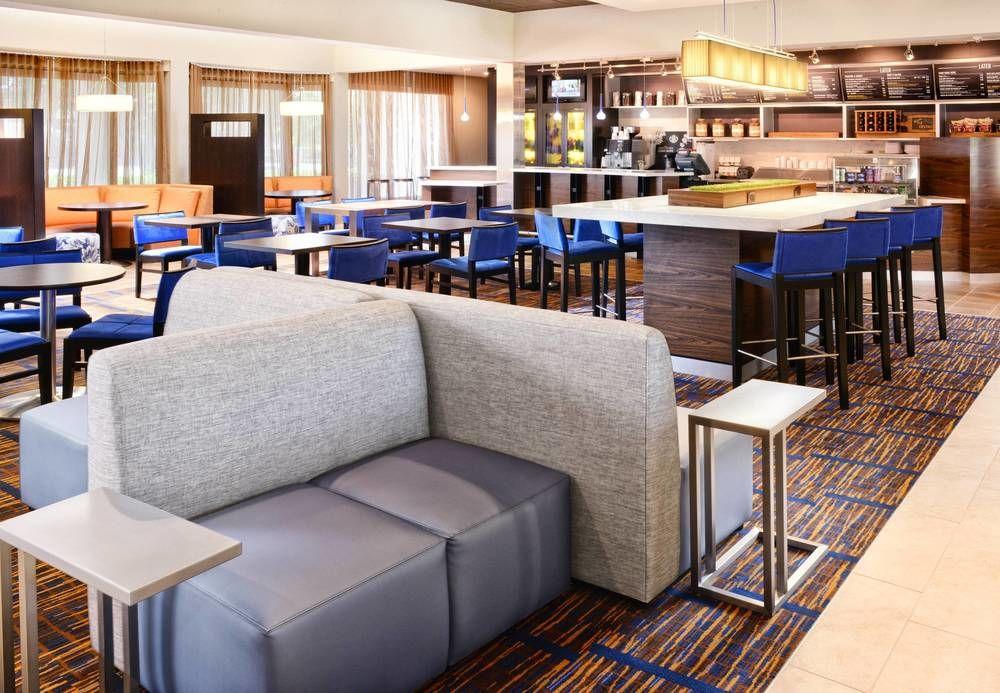 Courtyard By Marriott Dallas Richardson At Spring Valley Экстерьер фото