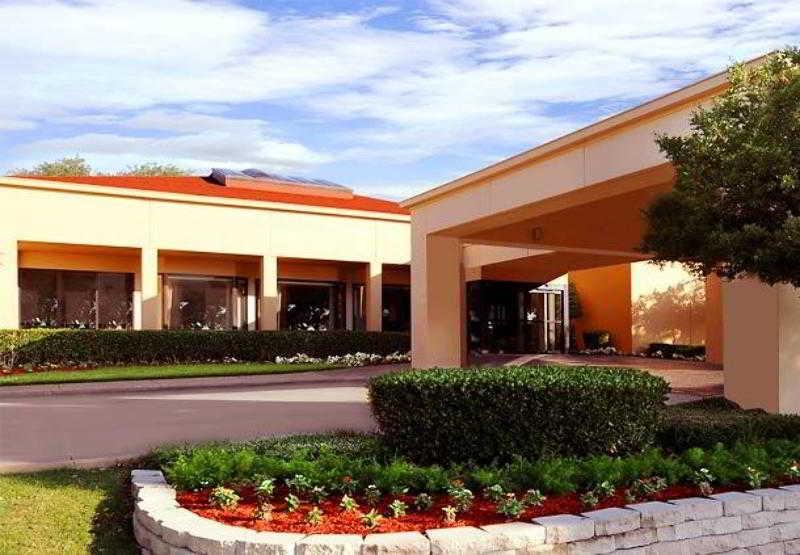 Courtyard By Marriott Dallas Richardson At Spring Valley Экстерьер фото