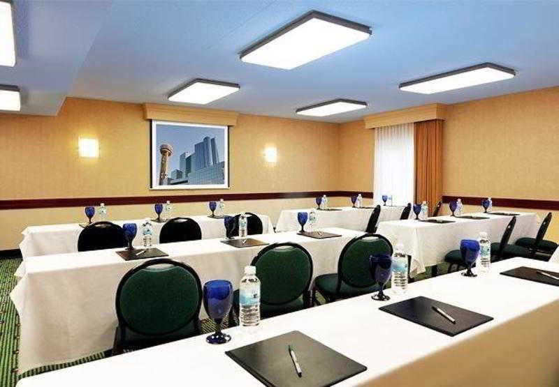 Courtyard By Marriott Dallas Richardson At Spring Valley Экстерьер фото