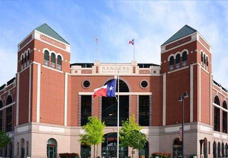 Courtyard By Marriott Dallas Richardson At Spring Valley Экстерьер фото